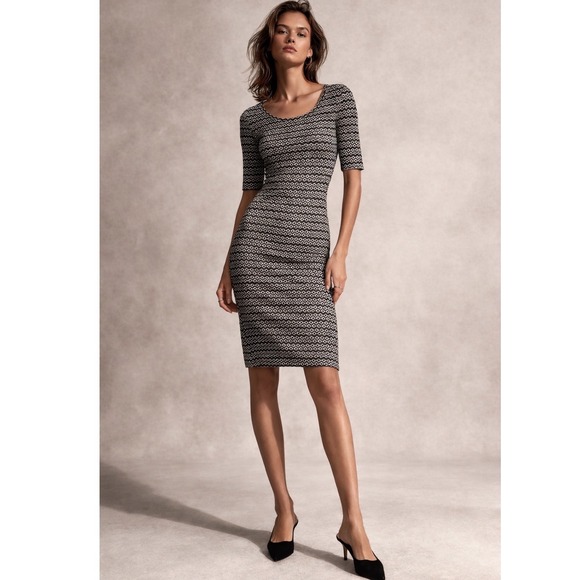 LuLaRoe Dresses & Skirts - LuLaRoe Julia Dress Womens XS Black White Geometric Diamond Knit Midi Sheath